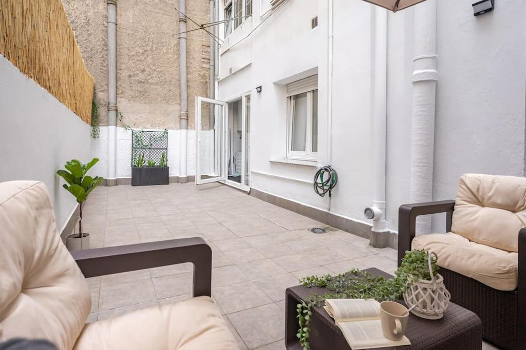 El Patio De Schulz Apartment Gijon Bagian luar foto